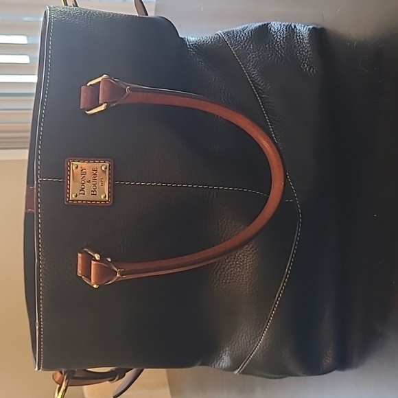 Dooney & Bourke Handbags - Dooney and Bourke Womens Pebble Grain Tobi Tote Timeless Design Red Interior